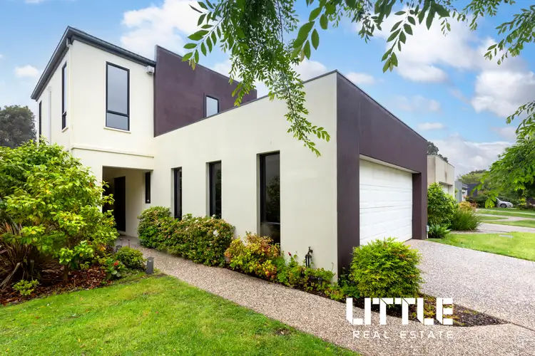 Main view of Homely house listing, 19 Sovereign Manors Crescent, Rowville VIC 3178