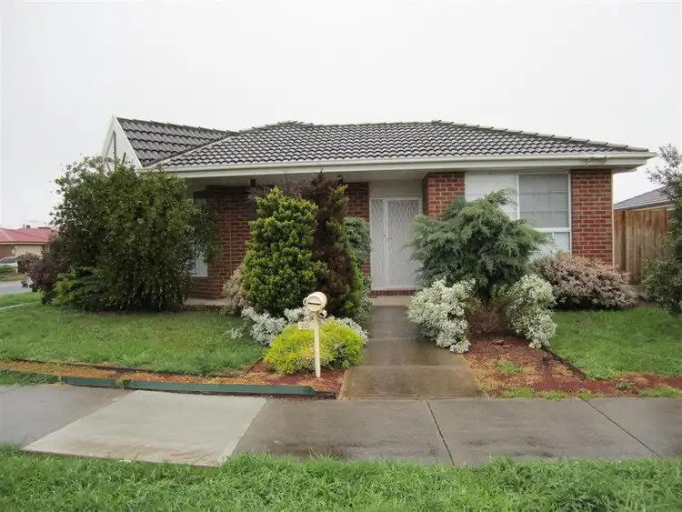 20 SORBONNE DRIVE, Sunbury VIC 3429