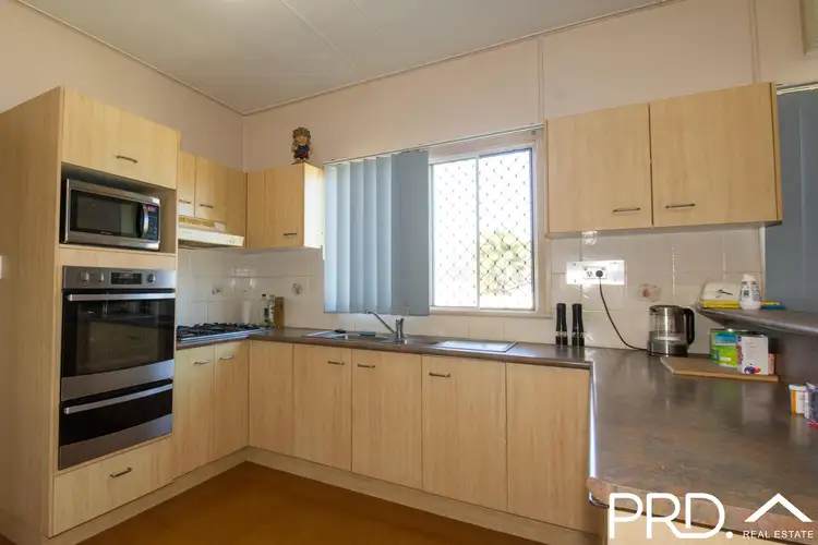 33 Fe Walker Street, Bundaberg South QLD 4670