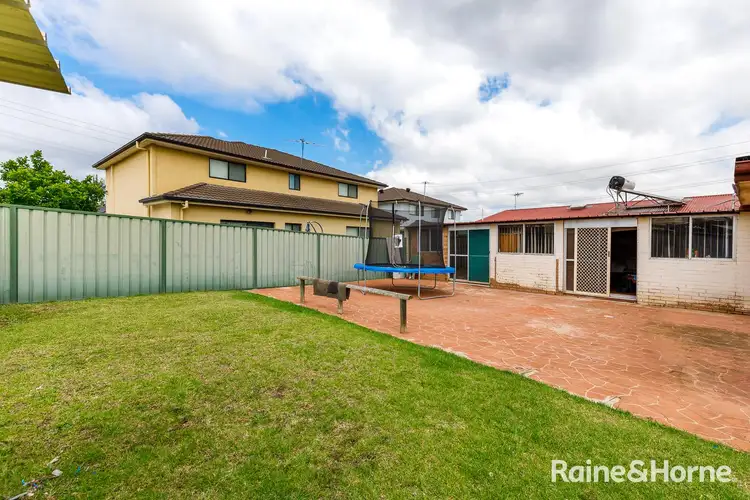 12 Kenny Avenue, Casula NSW 2170