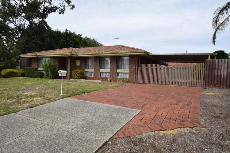 Second view of Homely house listing, 2 Maddox Place, Parmelia WA 6167