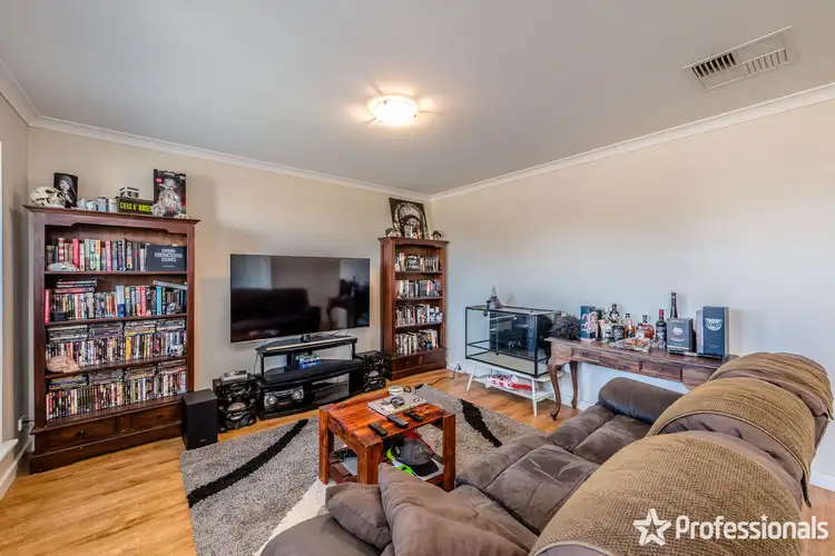 Second view of Homely house listing, 25 Windward Way, Drummond Cove WA 6532