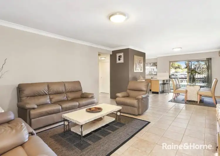 10 Kingsland Road South