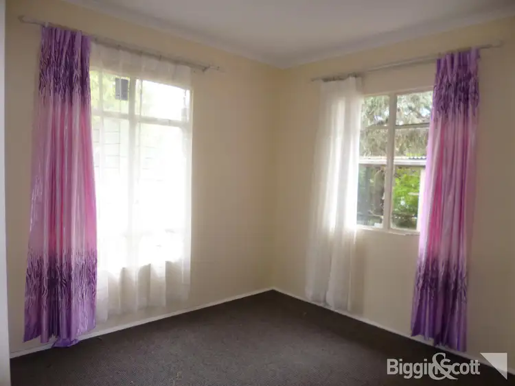 Fourth view of Homely house listing, 5 Laurel Avenue, Doveton VIC 3177