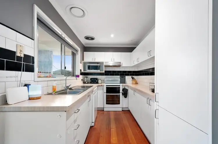 Fifth view of Homely house listing, 27 Stuart Street, Traralgon VIC 3844