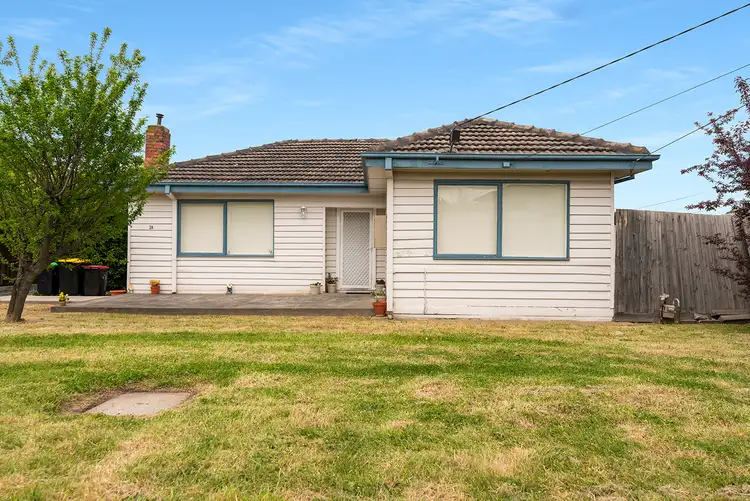 Main view of Homely unit listing, 2A Bevan Avenue, Clayton South VIC 3169