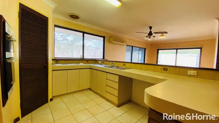 Third view of Homely house listing, 38 Vanessa Way, Swan View WA 6056