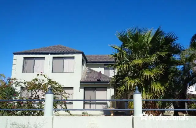 Seventh view of Homely house listing, 8 Endeavour Drive, Wandina WA 6530