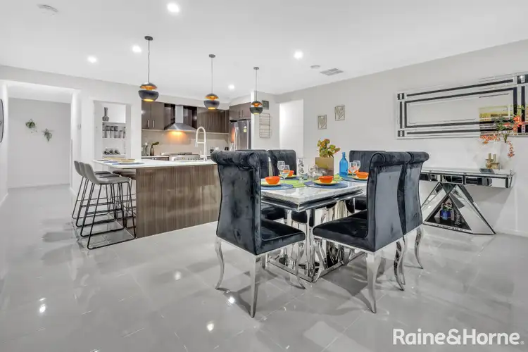 Seventh view of Homely house listing, 16 Peninsula Crescent, Craigieburn VIC 3064
