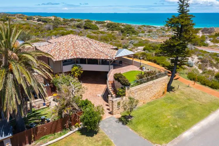 47 Boscombe Avenue, City Beach WA 6015