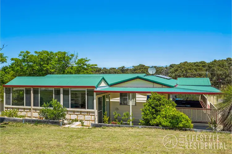 3 Woolawa Crescent, Guilderton WA 6041