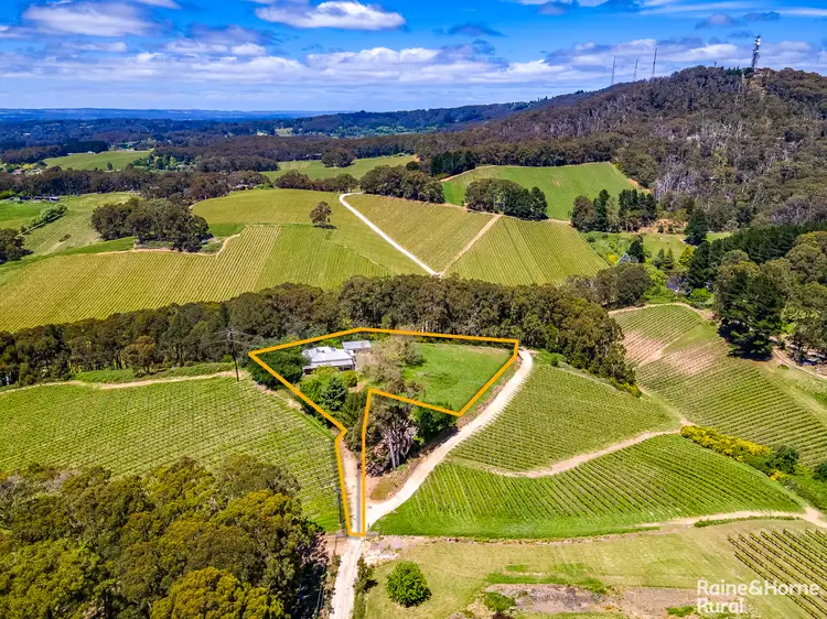 16 Samwell Road, Summertown SA 5141