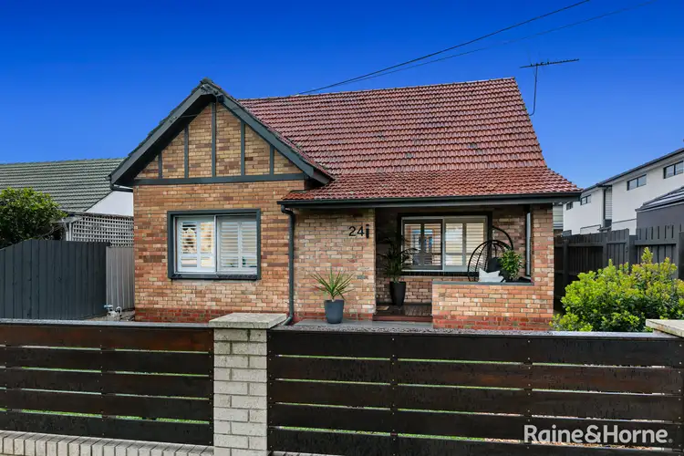 1/24 Ararat Street, Altona North VIC 3025