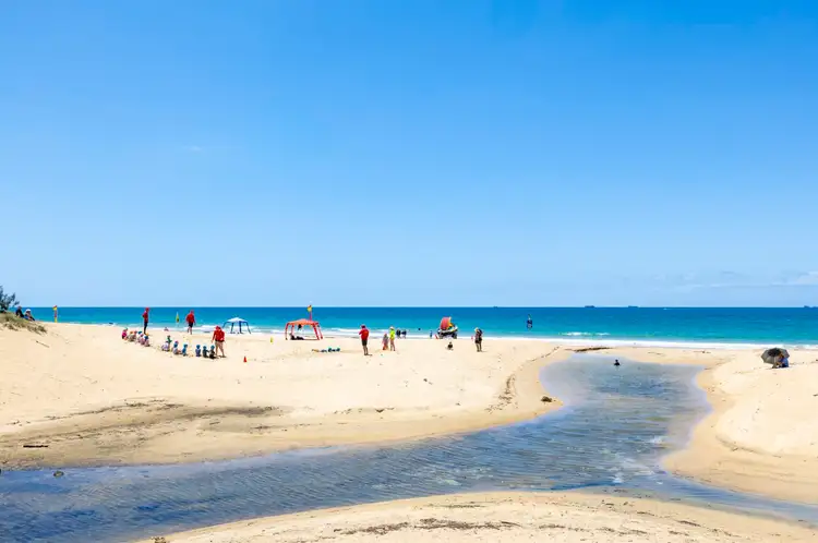 Fourth view of Homely unit listing, 1/10 Coonowrin Street, Battery Hill QLD 4551