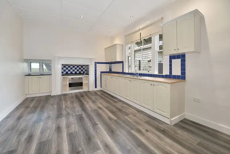 Fifth view of Homely house listing, 2/932 Holden Road, Diggers Rest VIC 3427