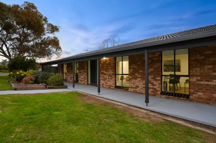 289 Kaitlers Road, Lavington NSW 2641