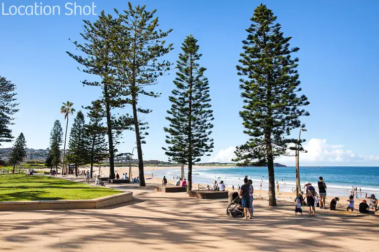 Sixth view of Homely apartment listing, 2/2 Lismore Avenue, Dee Why NSW 2099