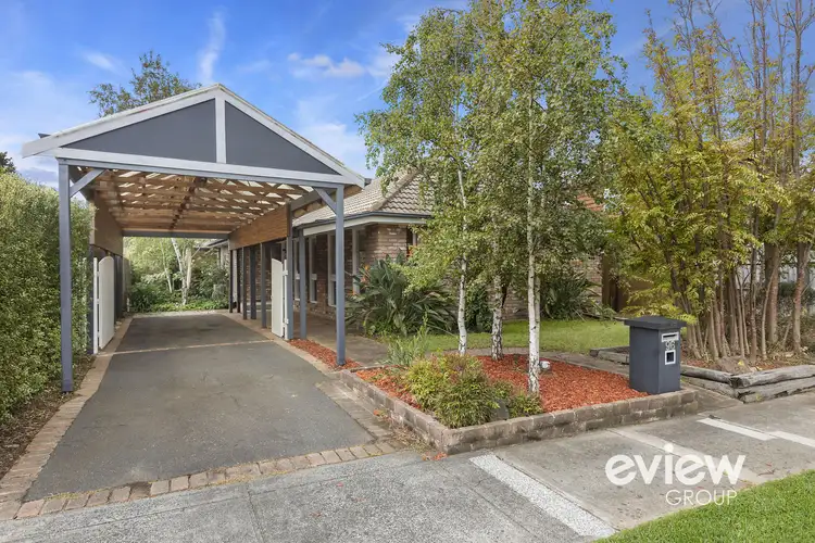 96 Dunsterville Crescent, Frankston VIC 3199