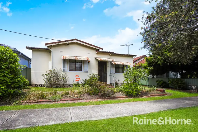 111 Karne Street North, Roselands NSW 2196