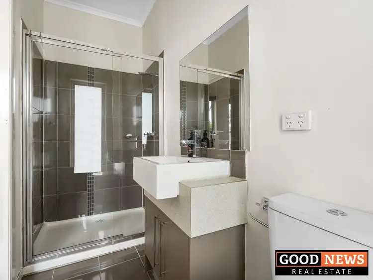 Fourth view of Homely house listing, 2 Horseshoe Circuit, Truganina VIC 3029