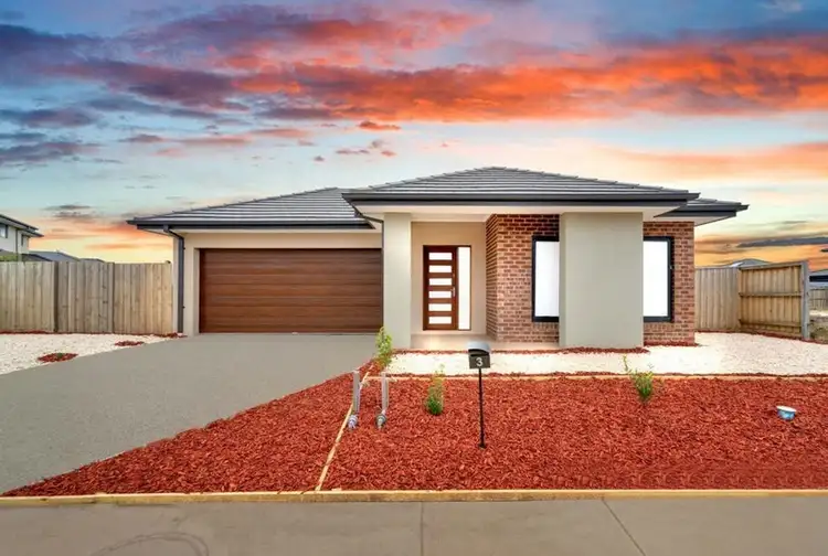 3 Calden Street, Manor Lakes VIC 3024