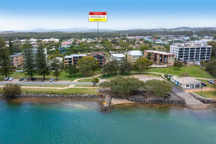 Main view of Homely unit listing, 5/17 Landsborough Parade, Golden Beach QLD 4551
