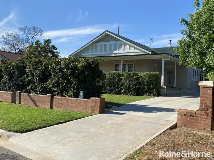 38 Orange Street, Parkes NSW 2870