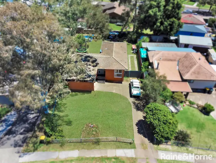 22 Richardson Crescent, Hebersham NSW 2770