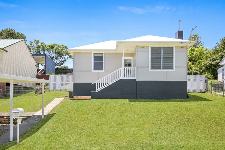 42 MAYNES PARADE, Unanderra NSW 2526