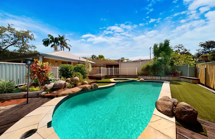 30-32 Cabernet Cres, Thornlands QLD 4164