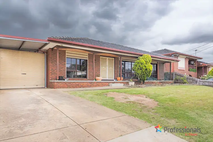 Main view of Homely house listing, 37 Rowan Drive, Kealba VIC 3021