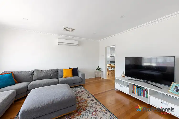 Fifth view of Homely house listing, 42 Lois Street, St Albans VIC 3021