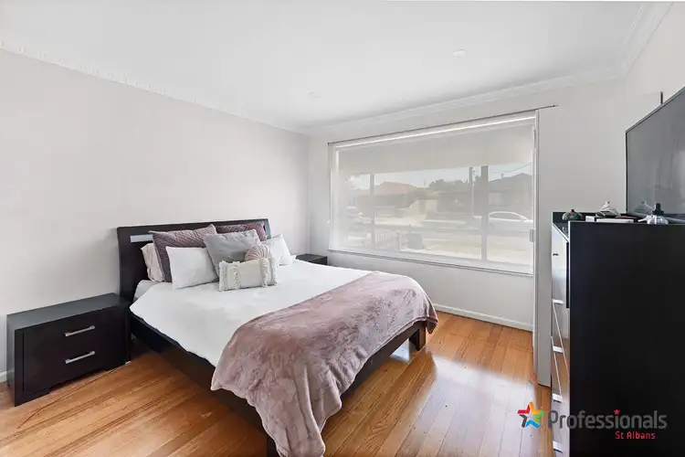 Sixth view of Homely house listing, 42 Lois Street, St Albans VIC 3021