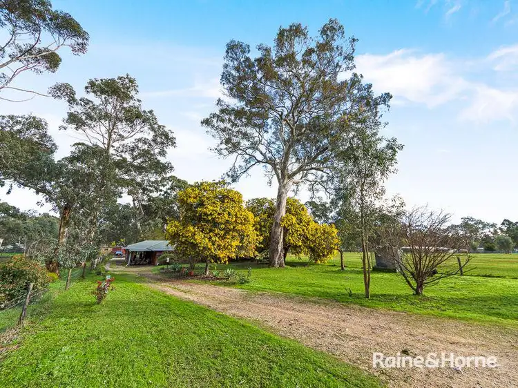 44 Battunga Road
