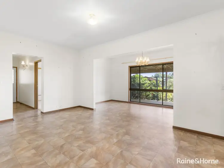 Sixth view of Homely house listing, 9 Yalla Kool Drive, Ocean Shores NSW 2483