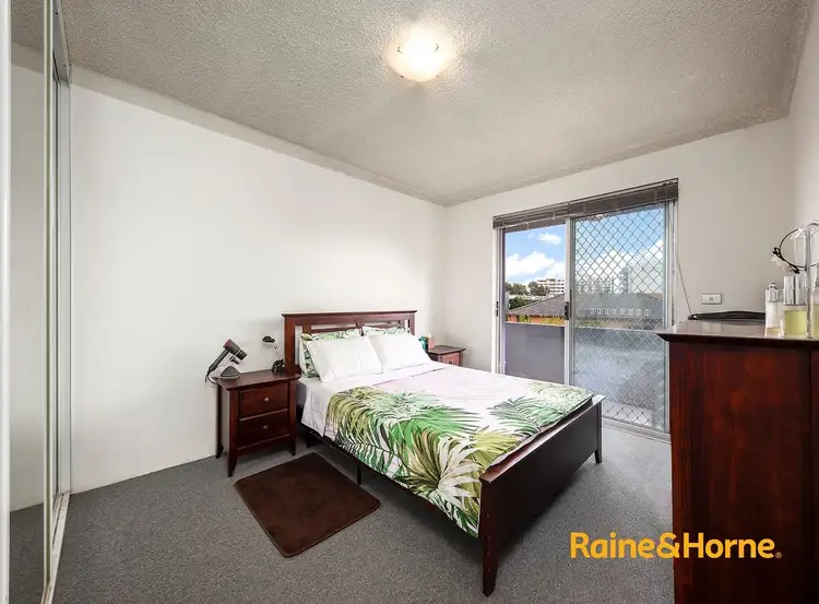 Fifth view of Homely apartment listing, 11/38 Vine Street, Fairfield NSW 2165