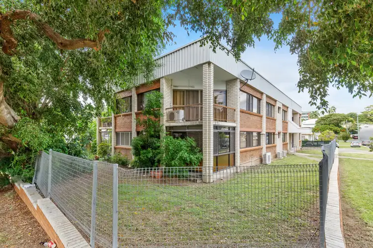 1/105 Cambridge street, The Range QLD 4700