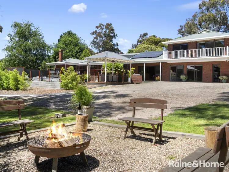 25 Barclay Place, Riddells Creek VIC 3431