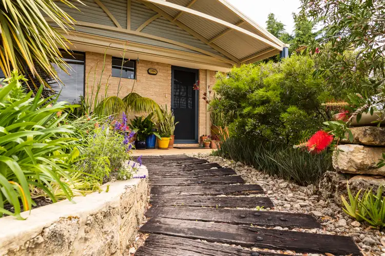 Sixth view of Homely house listing, 8 Lang Cove, Peppermint Grove Beach WA 6271