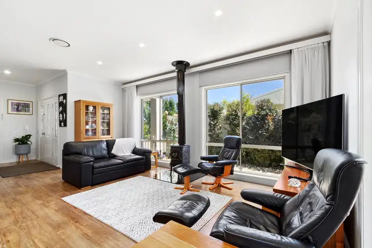 Fifth view of Homely house listing, 2/20 Ellavale Drive, Traralgon VIC 3844