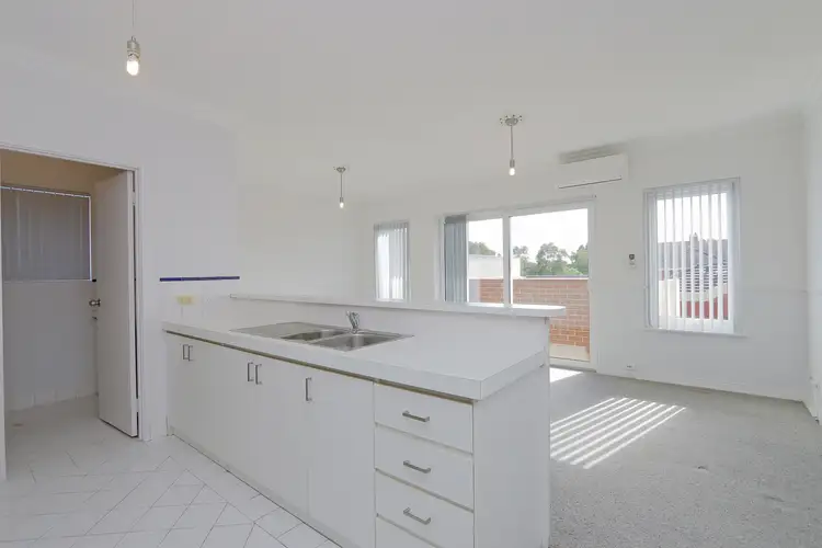 Fourth view of Homely apartment listing, 19/102 Goderich Street, East Perth WA 6004