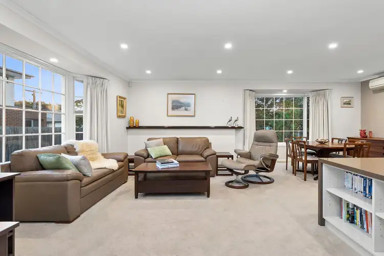 Second view of Homely house listing, 2 Tara Drive, Frankston VIC 3199