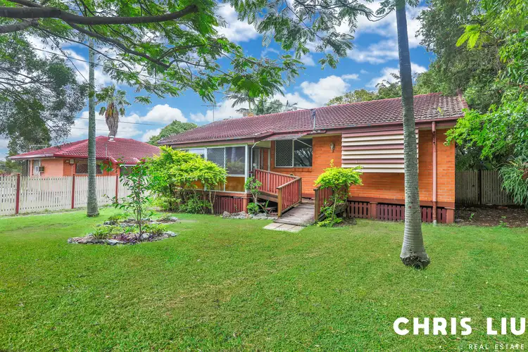 15 Dorothy Street, Woodridge QLD 4114