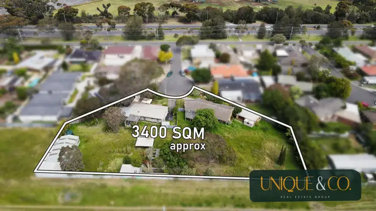 6 & 8 Fredrick Court, Werribee VIC 3030