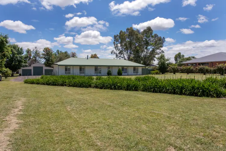 74 Calare Street, Cowra NSW 2794