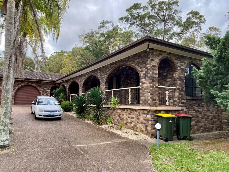 1 Windeyer Close