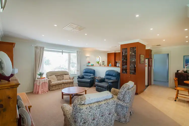 Fifth view of Homely house listing, 20a Acacia Circuit, Cowra NSW 2794