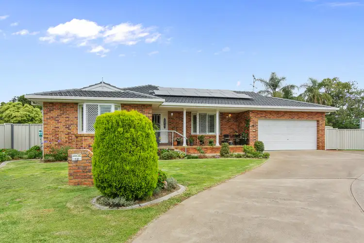 12 Northcott Close, Tamworth NSW 2340