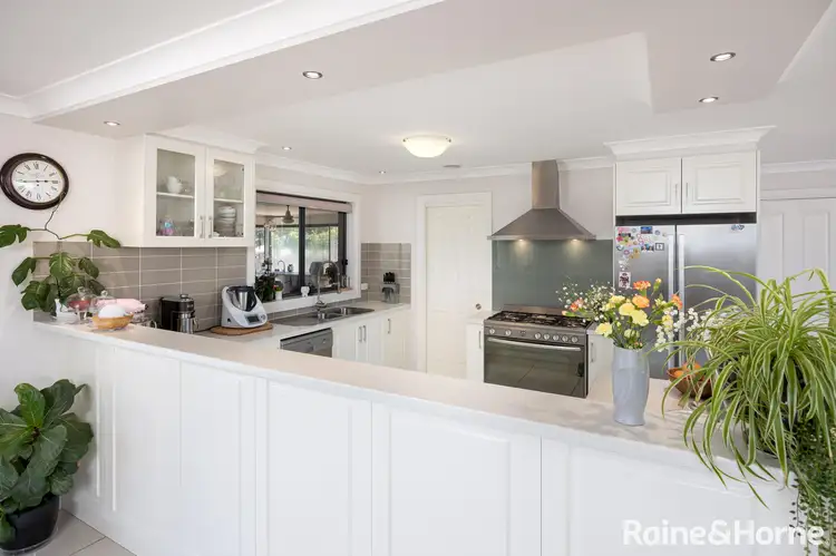 Sixth view of Homely house listing, 7 Robinia Place, Springvale NSW 2650