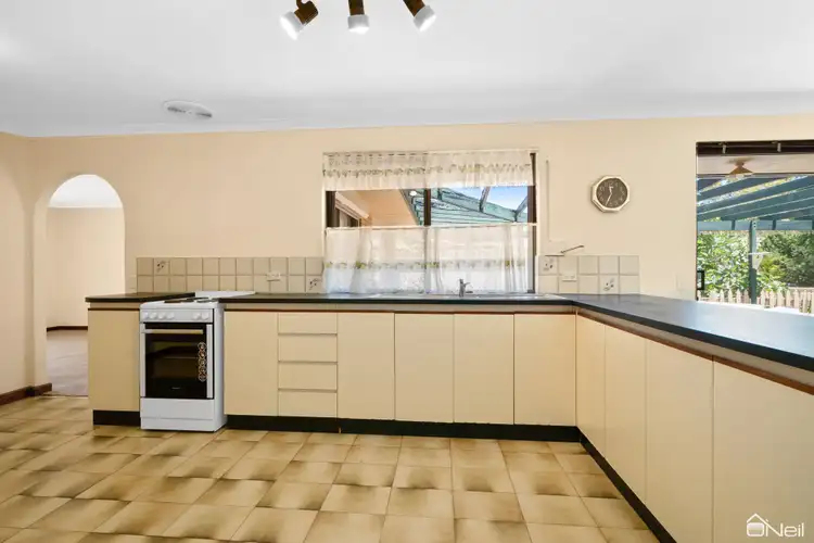 Second view of Homely house listing, 20 Onyx Road, Mount Richon WA 6112